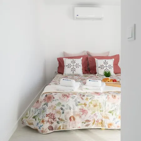 Host Wise - Charming House With Ocean View Hébergement de vacances Nazaré