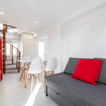 Host Wise - Charming House With Ocean View Hébergement de vacances *